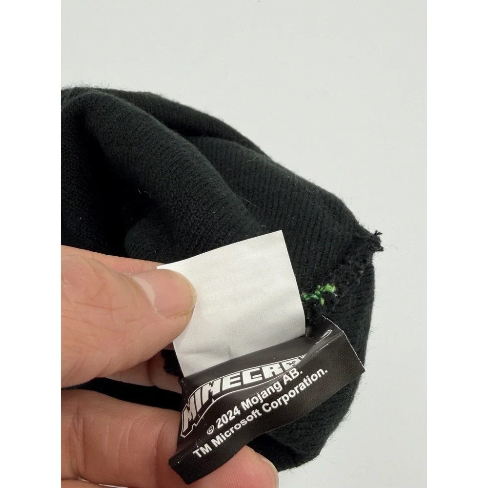 Minecraft‎ Creeper Beanie Hat Knit Pom Green Black Youth OSFM